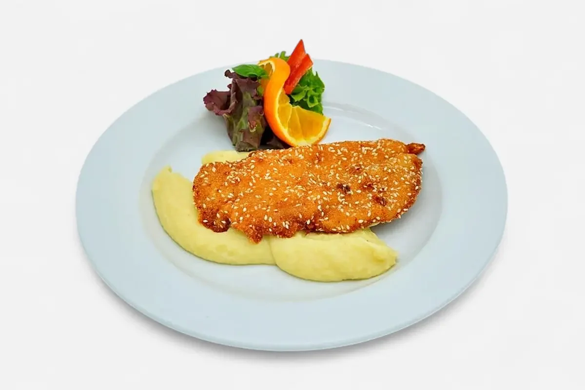 Valami (szezámmagos csirkemell burgonyapürével)