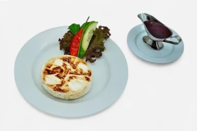 Grillezett camembert sajt, áfonyalekvárral