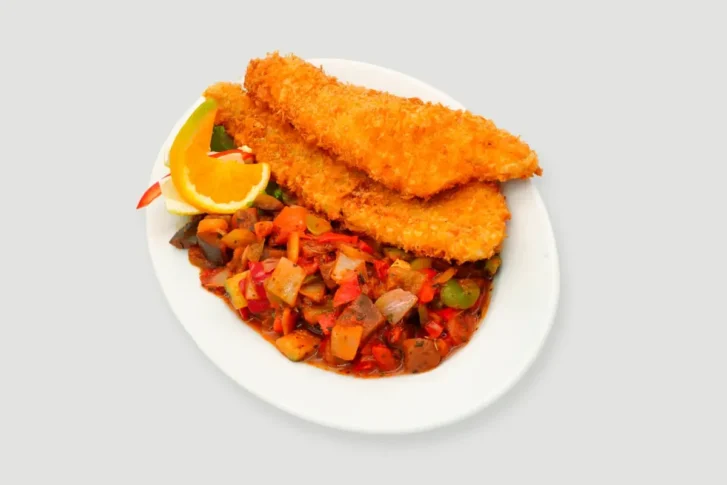 Fogasfilé panko bundában, francia lecsóval