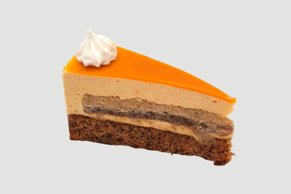 Almás-diós karamell mousse, lisztmentes tortaszelet