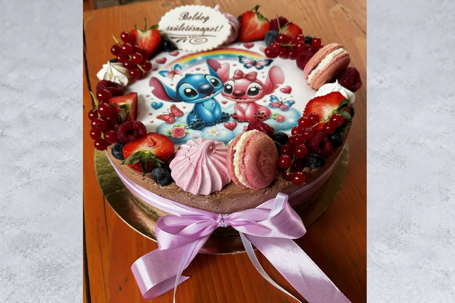 Málnás csokimousse torta előrendelésre