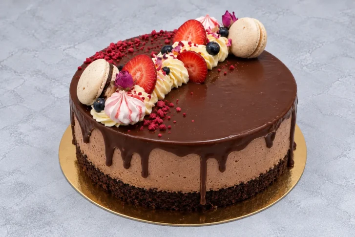 Málnás csokimousse torta előrendelésre